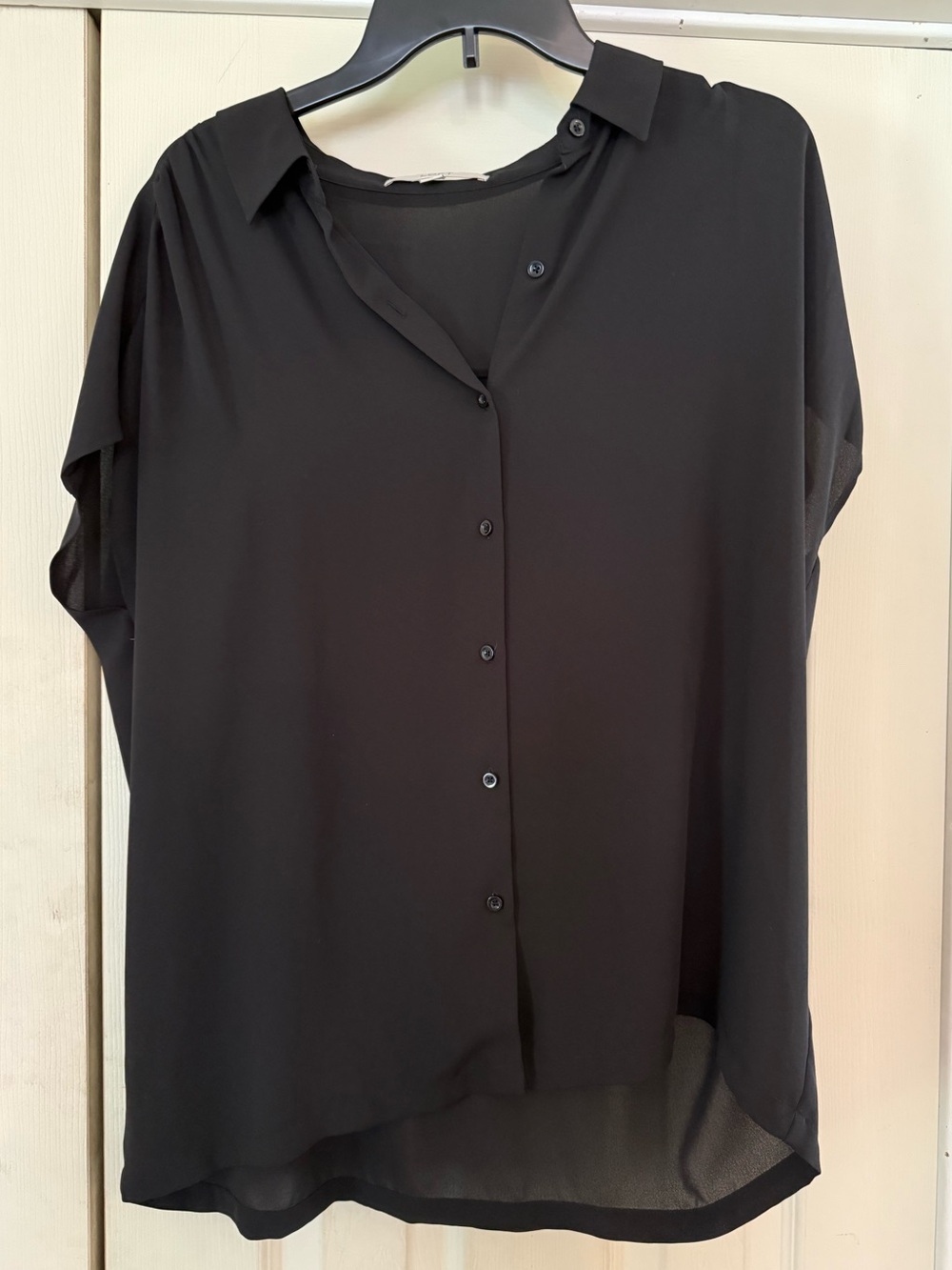 LOFT Black Short-Sleeve Button Down Blouse